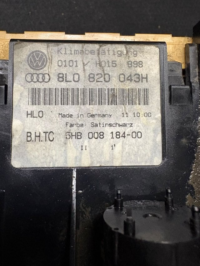 Mando climatizador Audi A3 S3 8L 8L0820043H