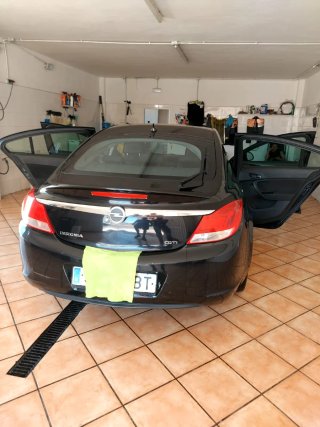Opel Insignia 2011