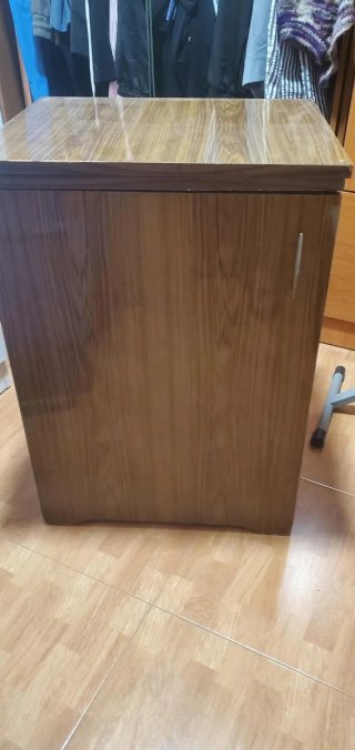 Máquina de coser Alfa antigua
