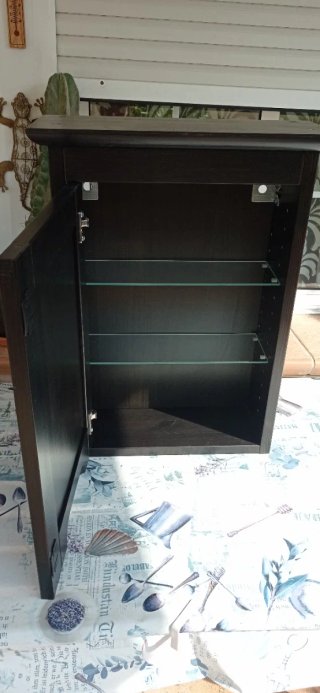 Armario de baño, Ikea color wengué.
