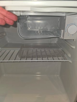 Mininevera Cecotec GrandCooler 46L Congelador