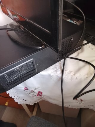 PC de sobremesa TooQ con monitor OKI