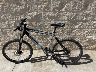 Bicicleta MTB BH Expert