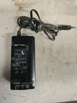 Adattatore AC e Caricabatterie Sharp