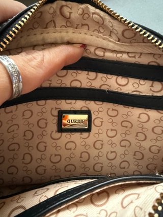 Bolso Guess pequeño