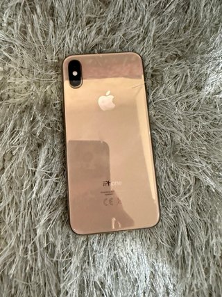 iPhone XS Gold