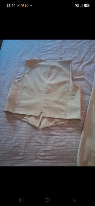 Conjunto Chaleco y Pantalón Veig T.XL Beige
