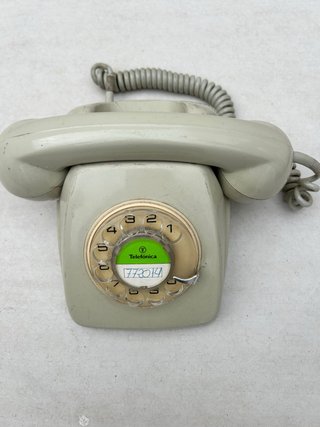 Teléfono antiguo Telefónica beige