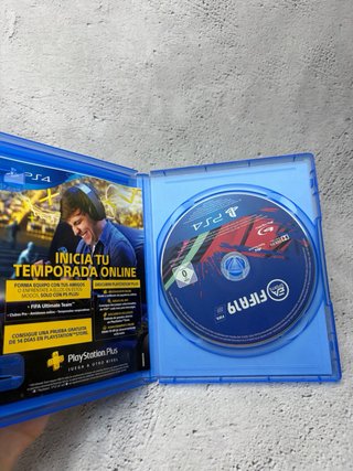 FIFA 19 (PlayStation 4)