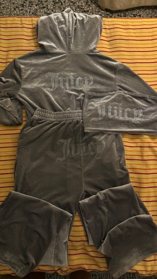 Conjunto Terciopelo Juicy Couture