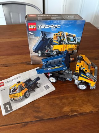 LEGO Technic 42147 Camión Volquete