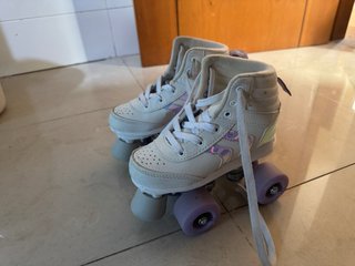 Patines infantiles talla 31