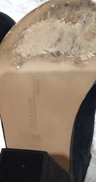 Botines de tacón Zara en serraje negro