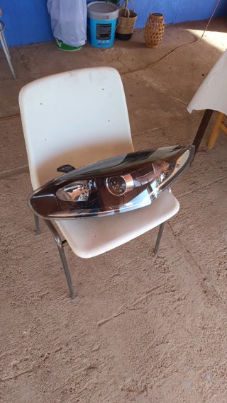 Faros Renault Megane 3 (2014-2016)