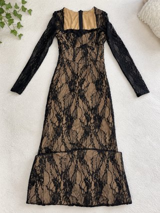 Vestido largo encaje fiesta negro y beige