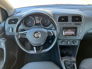 Volkswagen Polo 2016