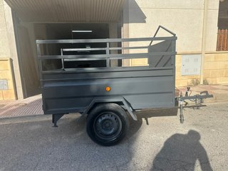 Remolque de 750 kg con documentación