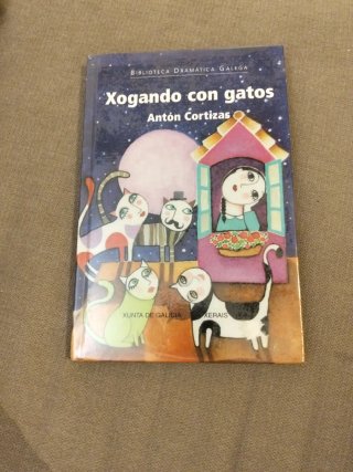 Xogando con gatos