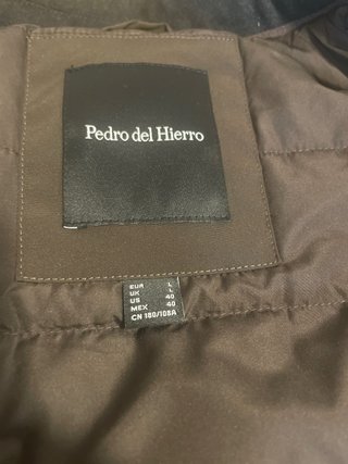 Abrigo Pedro del Hierro Marrón, talla L