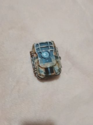 Cámara de Vigilancia con Camuflaje