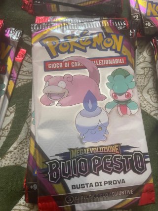 82 Pacchetti Pokémon Buio Pesto