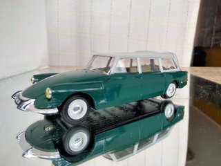 Citroen ID19 Break Norev 1/43