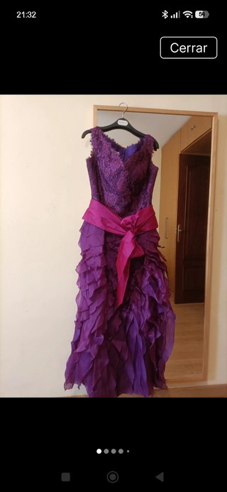 Vestido de fiesta elegante morado
