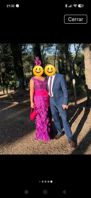 Vestido de fiesta elegante morado
