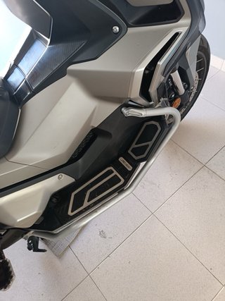 Honda X-ADV 750 Gris 2019