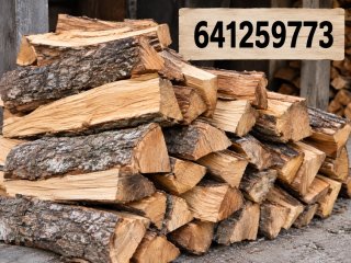 Leña para chimenea o barbacoa