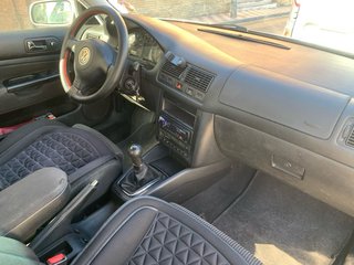 Volkswagen Golf 4 1.6 comceptline