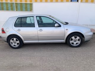 Volkswagen Golf 4 1.6 comceptline