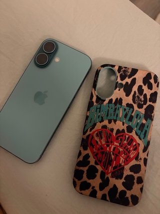 iPhone 16 Azul