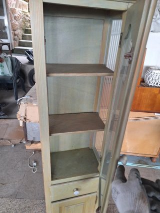 Mueble Auxiliar de Madera