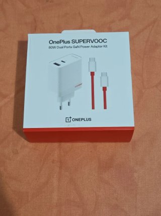 Cargador OnePlus SUPERVOOC 80W Dual Port Nuevo