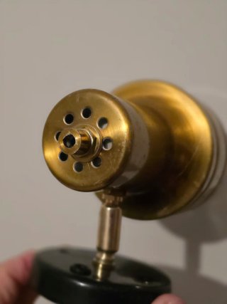 Lámpara de pared metálica