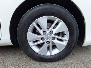 Toyota Auris 2014