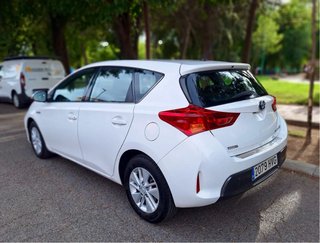 Toyota Auris 2014