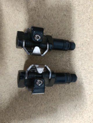 Pedales automáticos Shimano PD-M520