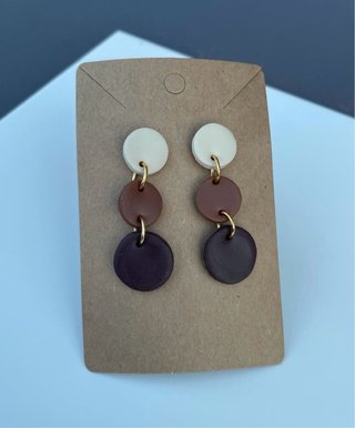 Pendientes marrones de Arcilla Polimérica
