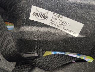 Casco Infantil Catlike Azul con Flores