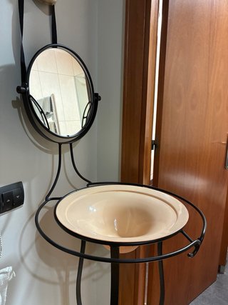Lavabo Decorativo Antiguo con Espejo