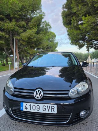 VOLKSWAGEN GOLF TDI 105CV BLUEMOTION