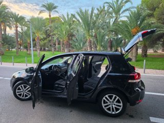 VOLKSWAGEN GOLF TDI 105CV BLUEMOTION
