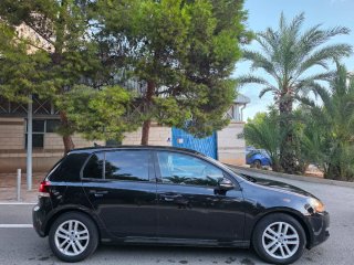 VOLKSWAGEN GOLF TDI 105CV BLUEMOTION