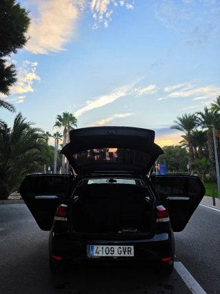 VOLKSWAGEN GOLF TDI 105CV BLUEMOTION