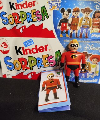 Figura Míster Increíble Kinder Disney Playmobil