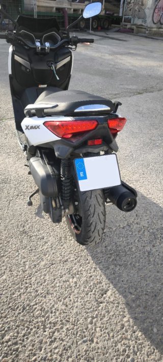Yamaha Xmax 250