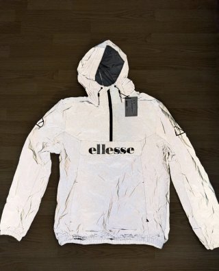 Cortavientos Ellesse Reflectante L nuevo con tara