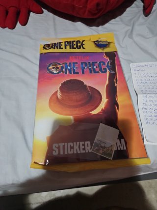 Pegatinas álbum One Piece Netflix.